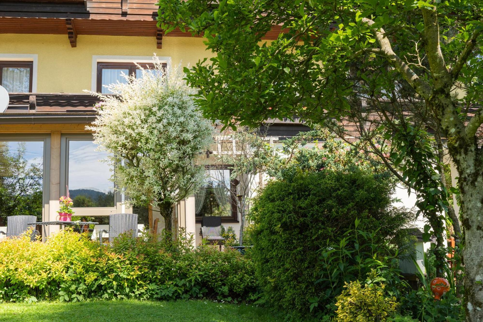 Pension Fischinger Feldkirchen in Kärnten Buitenkant foto